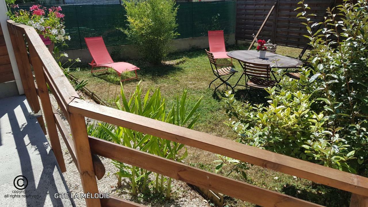 Gite La Melodie Longueville  外观 照片